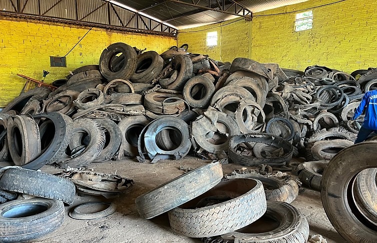 Porto Alegre do Norte envia 16 toneladas de pneus inservíveis para reciclagem.
