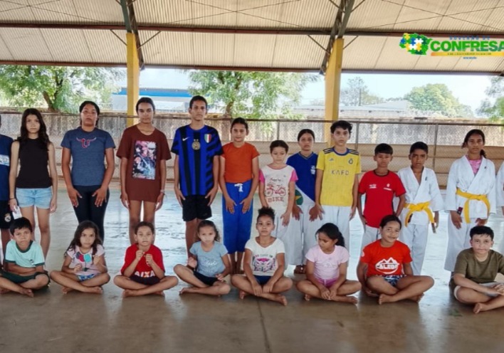 CRAS de Confresa promove aulas de esportes para mais de 200 crianças e adolescentes do município