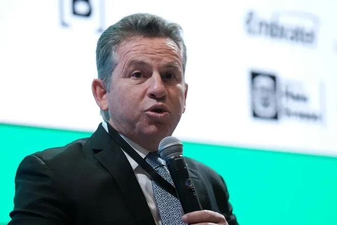 PARANÁ PESQUISAS: Mauro Mendes amplia vantagem e lidera corrida ao Senado com 55%