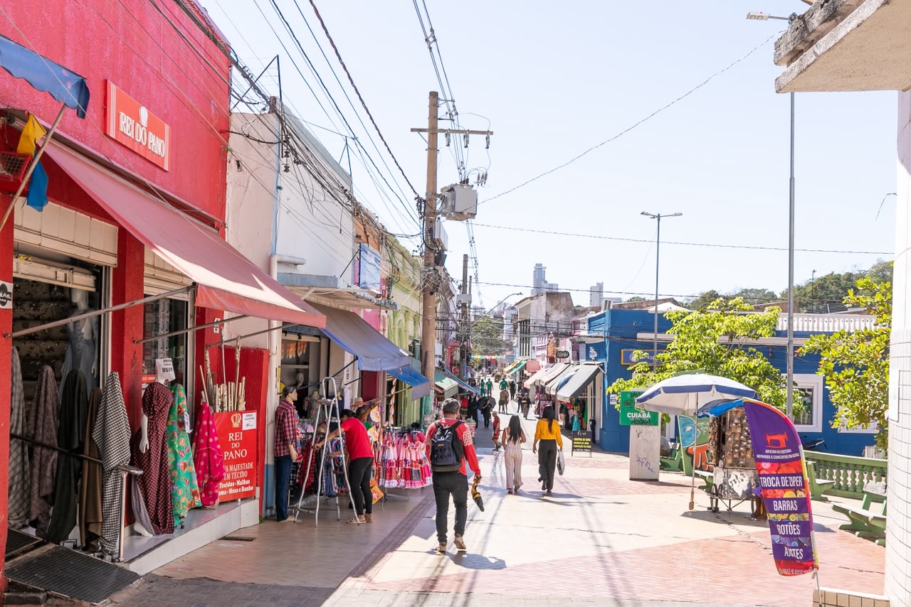 Recomposição de R$ 2,9 bilhões aos servidores gera expectativa de aquecimento no comércio de MT
