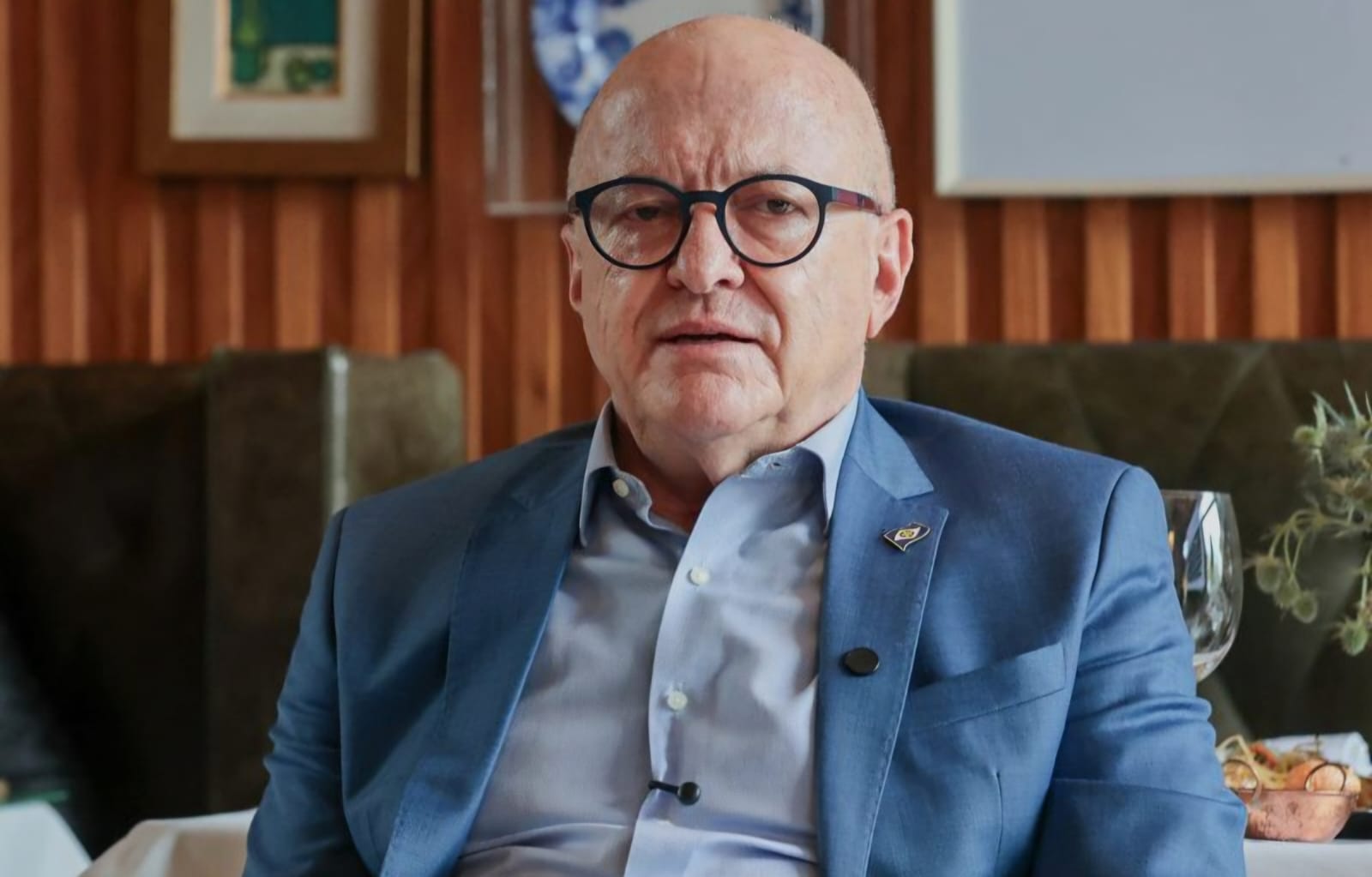 A 10 dias da eleição, Pivetta sobe o tom, acumula multas e parte para ataques pessoais contra Wellington