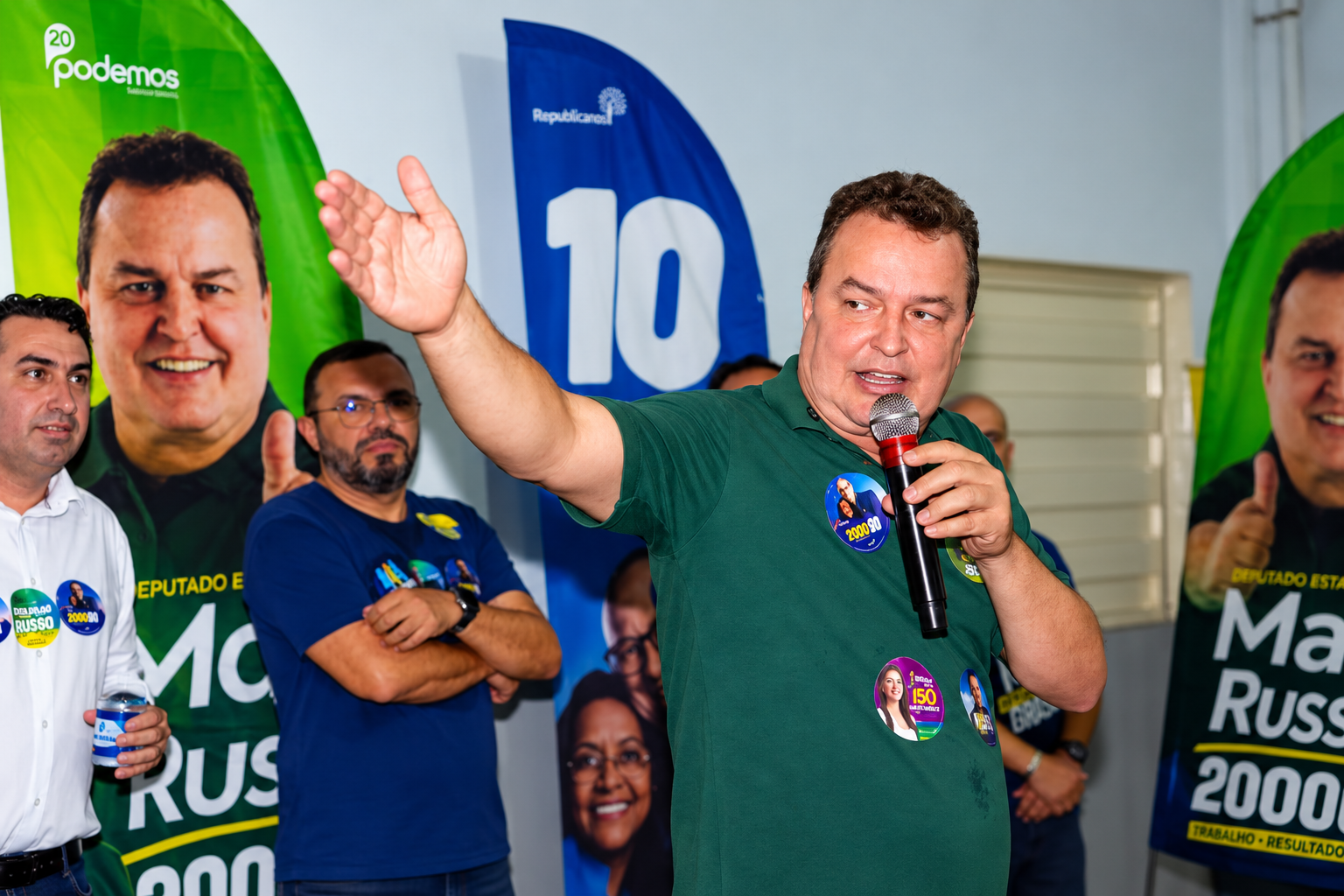 Max recebe apoio de liderança sindical em reunião com servidores em Cuiabá