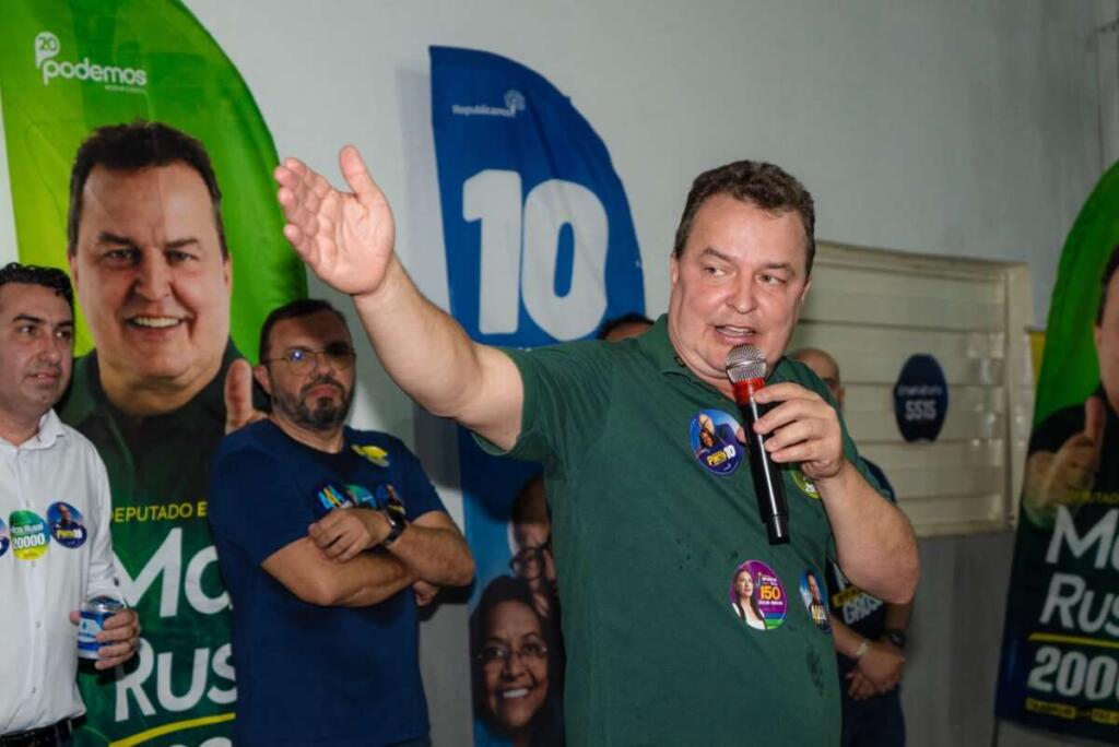 Max recebe apoio de liderança sindical em reunião com servidores em Cuiabá