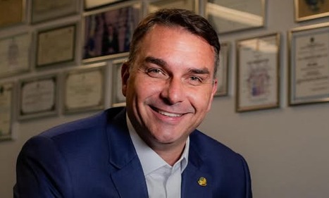 Empresário de Cuiabá doa R$ 250 mil à campanha de Flávio Bolsonaro e enfrenta cobrança de dívida de R$ 1,3 milhão com o Sicredi